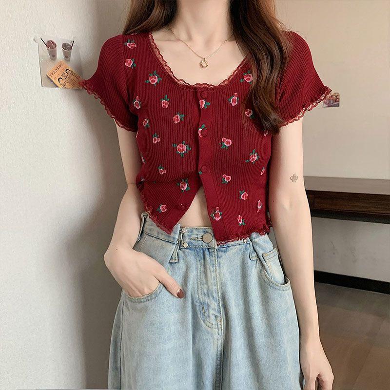 Age-reducing Floral Knitted Bottoming Shirt Short Sleeve